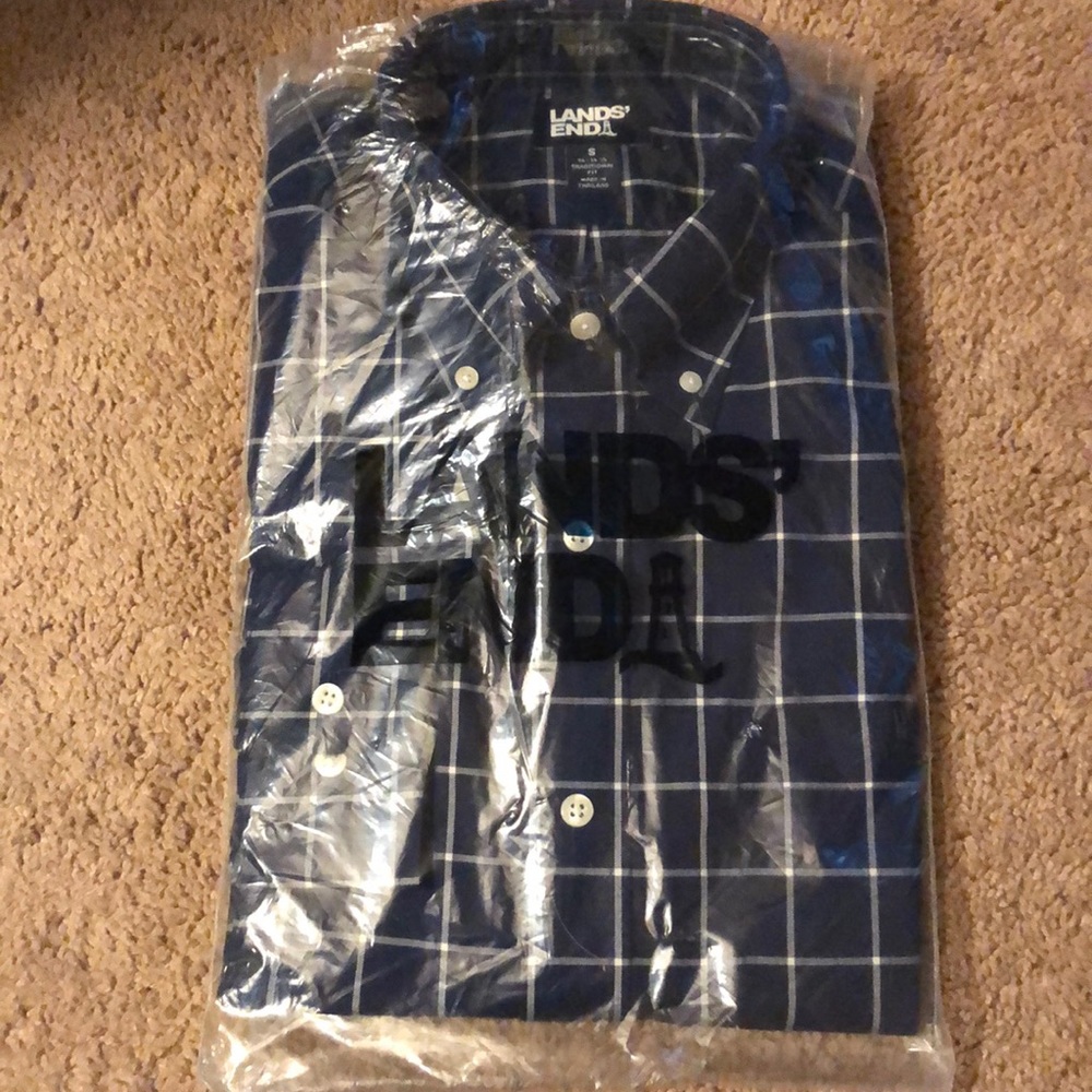NWT Lands End Men’s dress shirt size small
